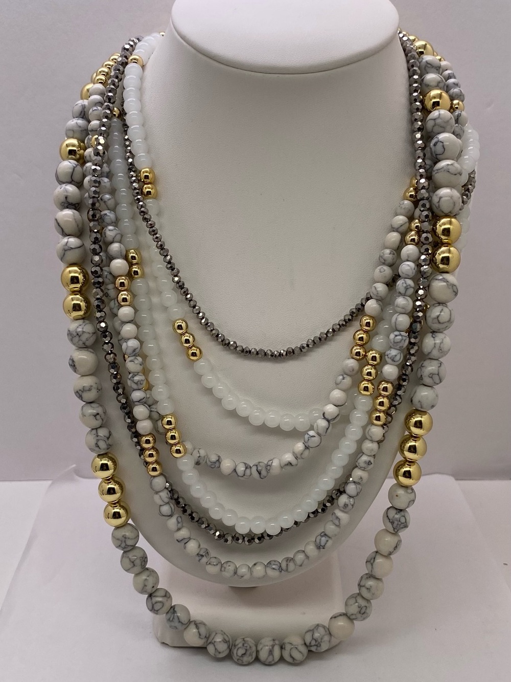 Talbots Layered Necklace White Marbled & Gold Beaded Women’s Jewelry
